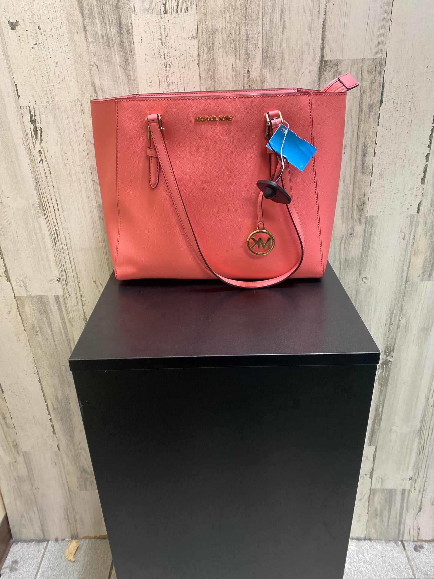 Handbag Designer By Michael Kors Size: Large