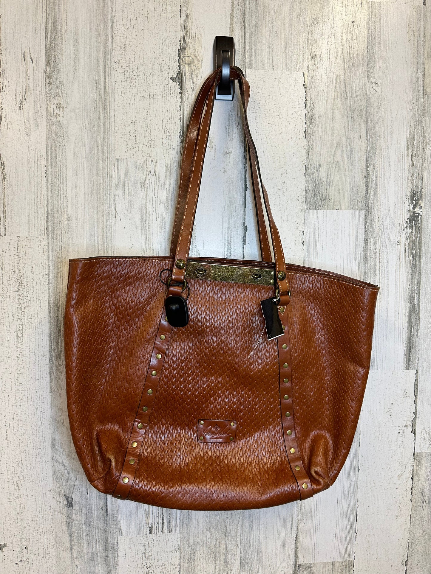 Handbag Designer By Patricia Nash Size: Large
