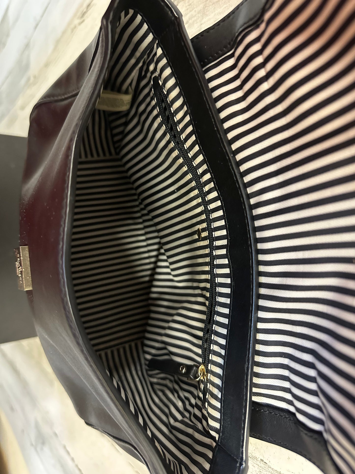 Handbag Designer By Kate Spade Size: Medium