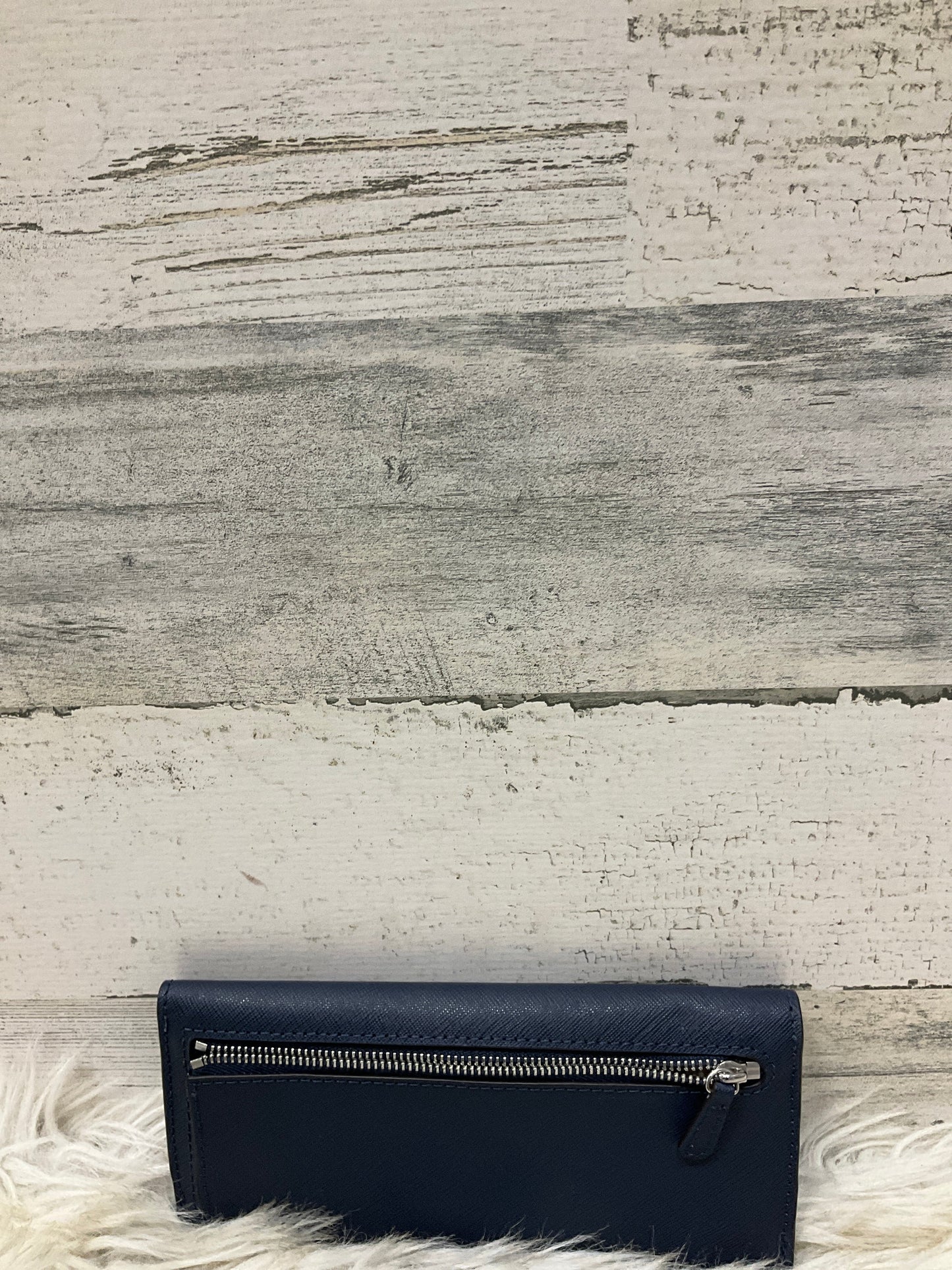 Wallet Designer By Michael Kors Size: Medium