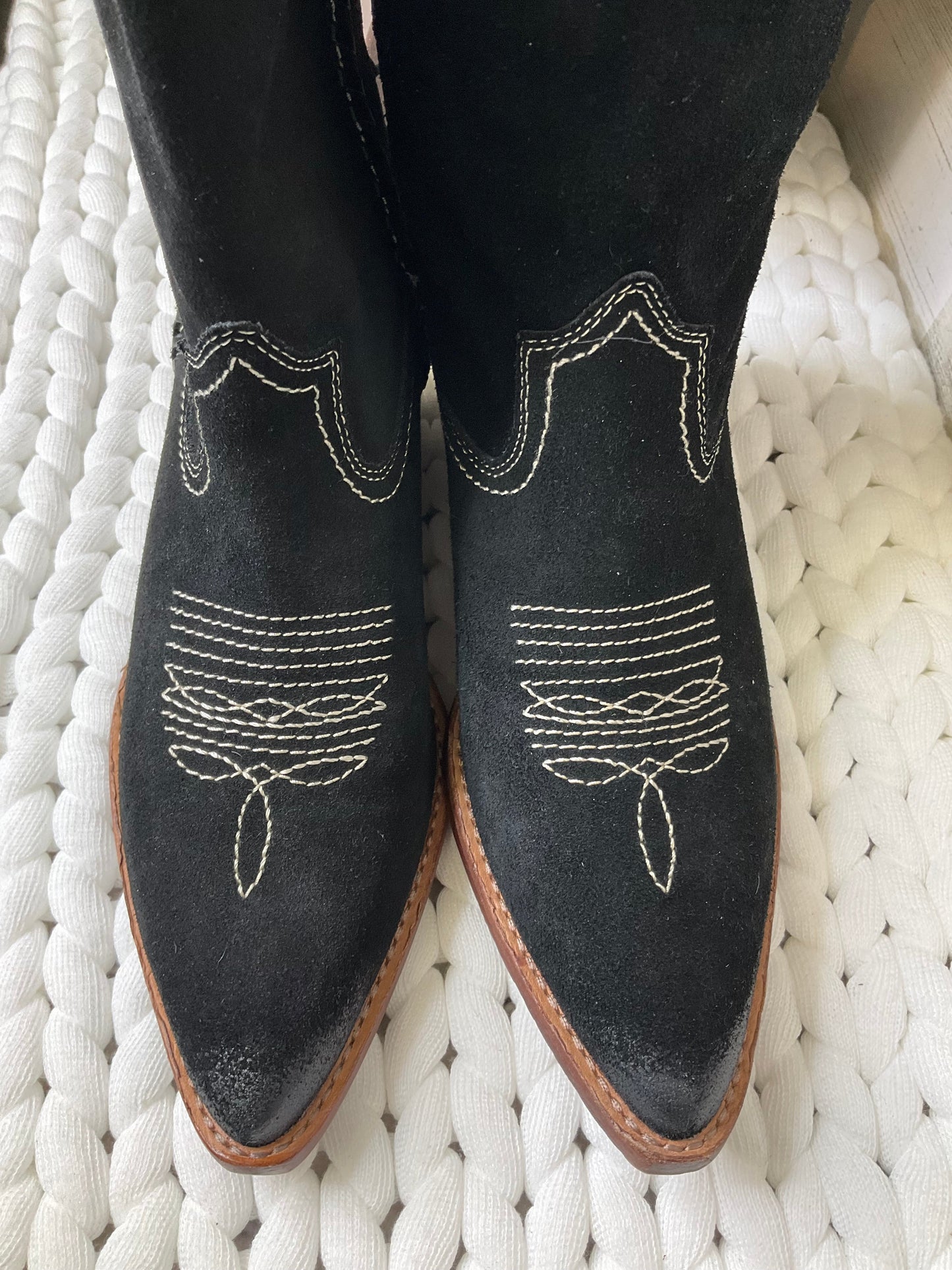 Boots Designer By Patricia Nash Size: 9.5