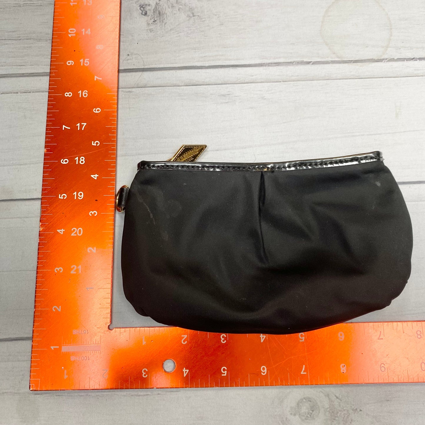 Coin Purse Designer By Mz Wallace Size: Small