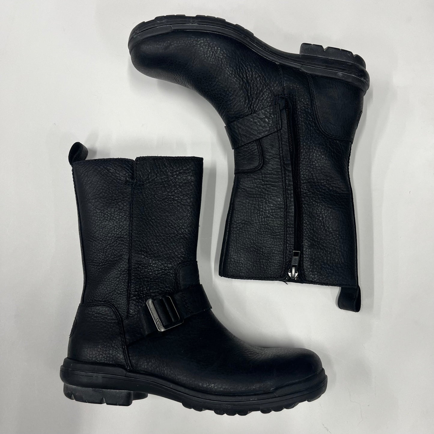 Boots Ankle Flats By Ugg Size: 7