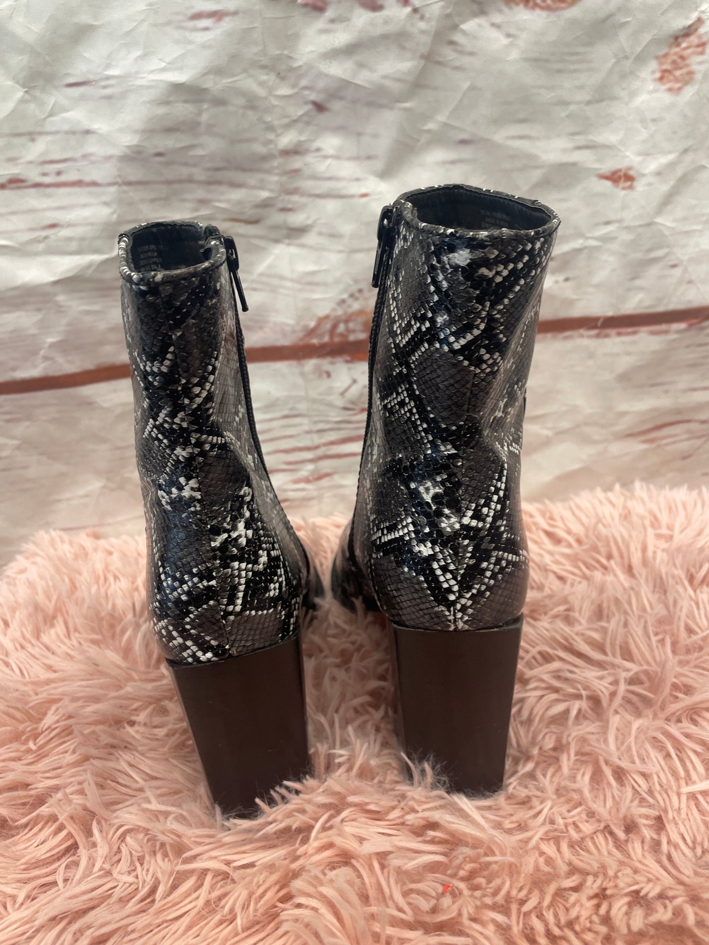 Boots Ankle Heels By Diba Size: 7