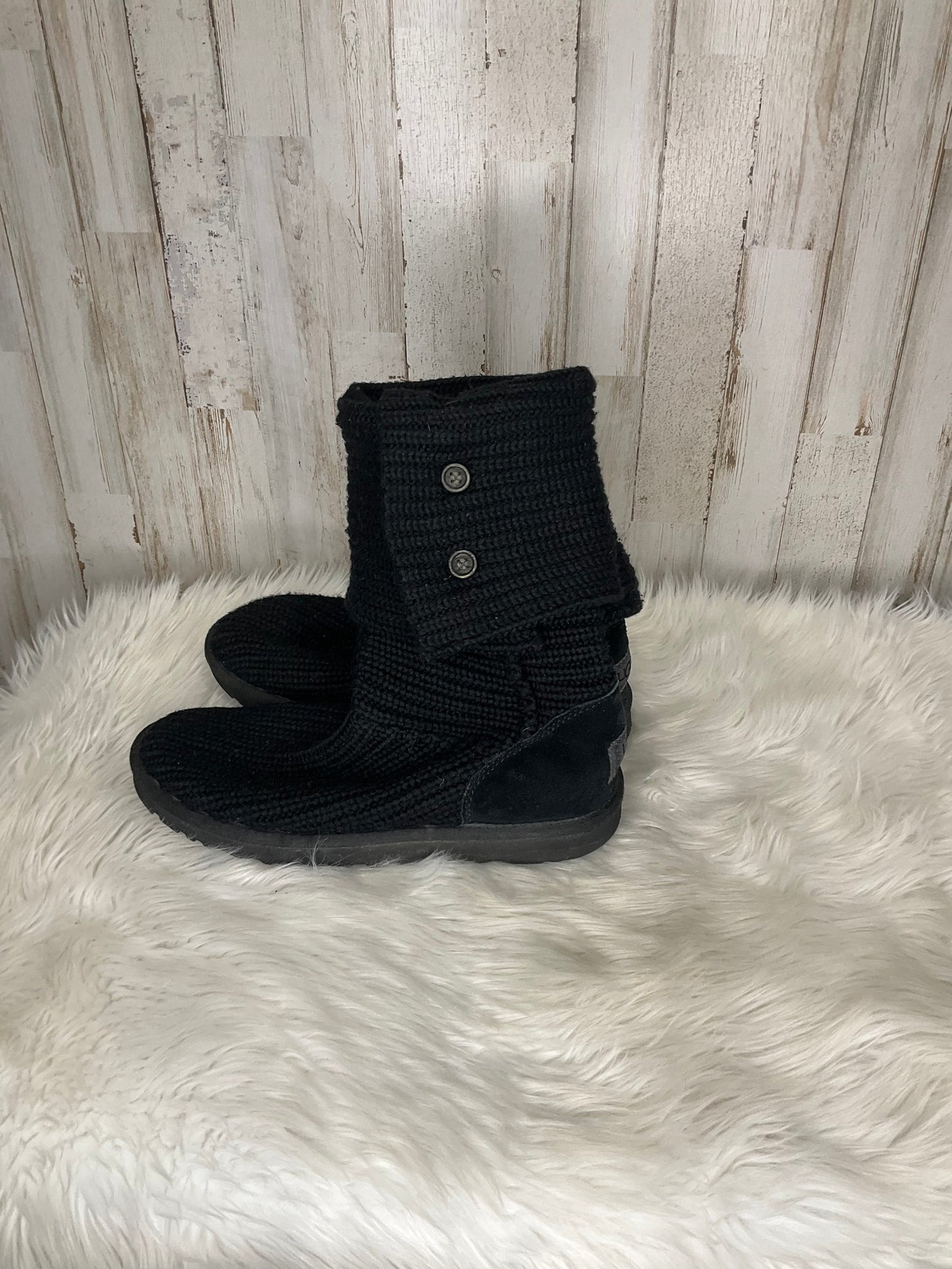 Boots Ankle Flats By Ugg Size: 9