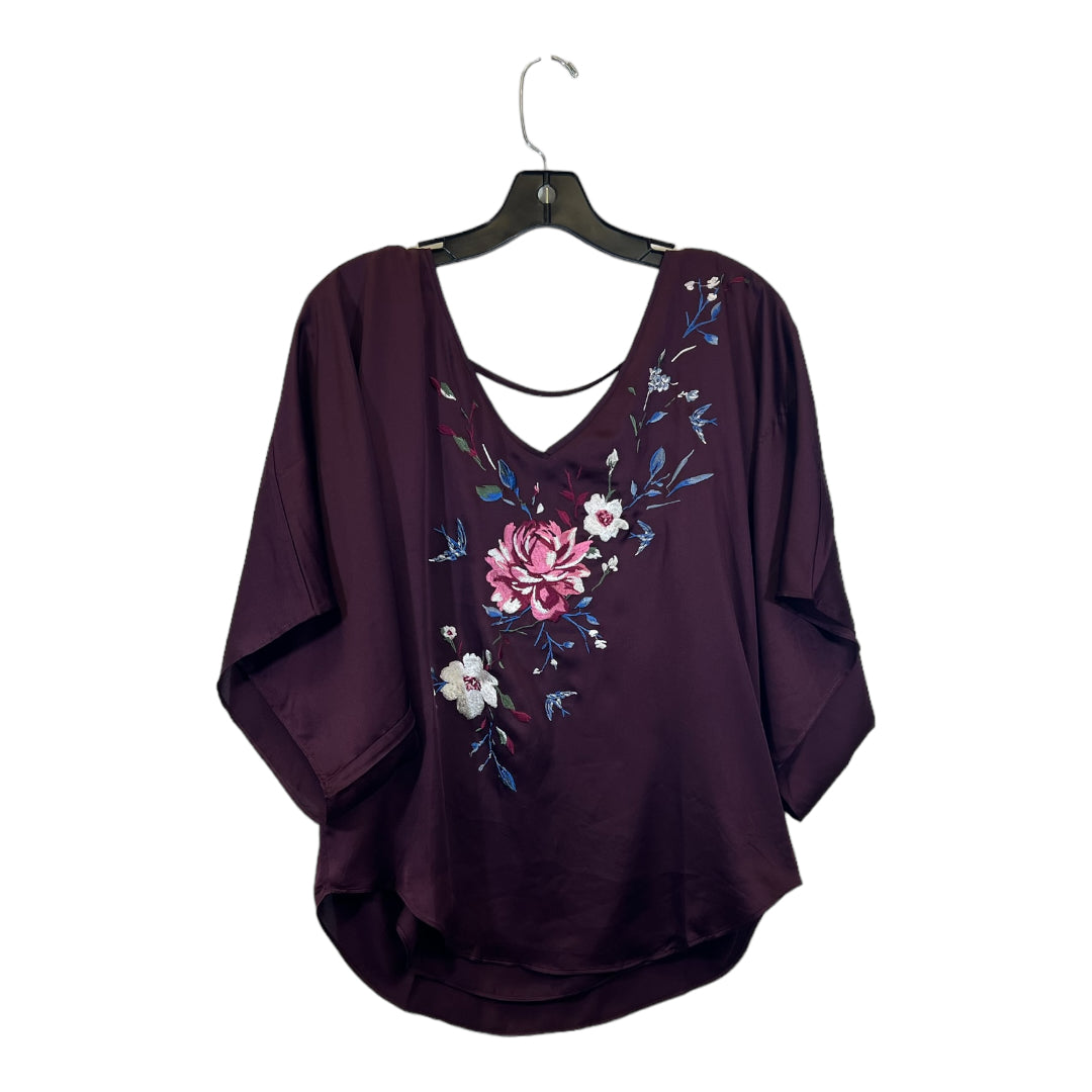 Top Short Sleeve By White House Black Market Size: S