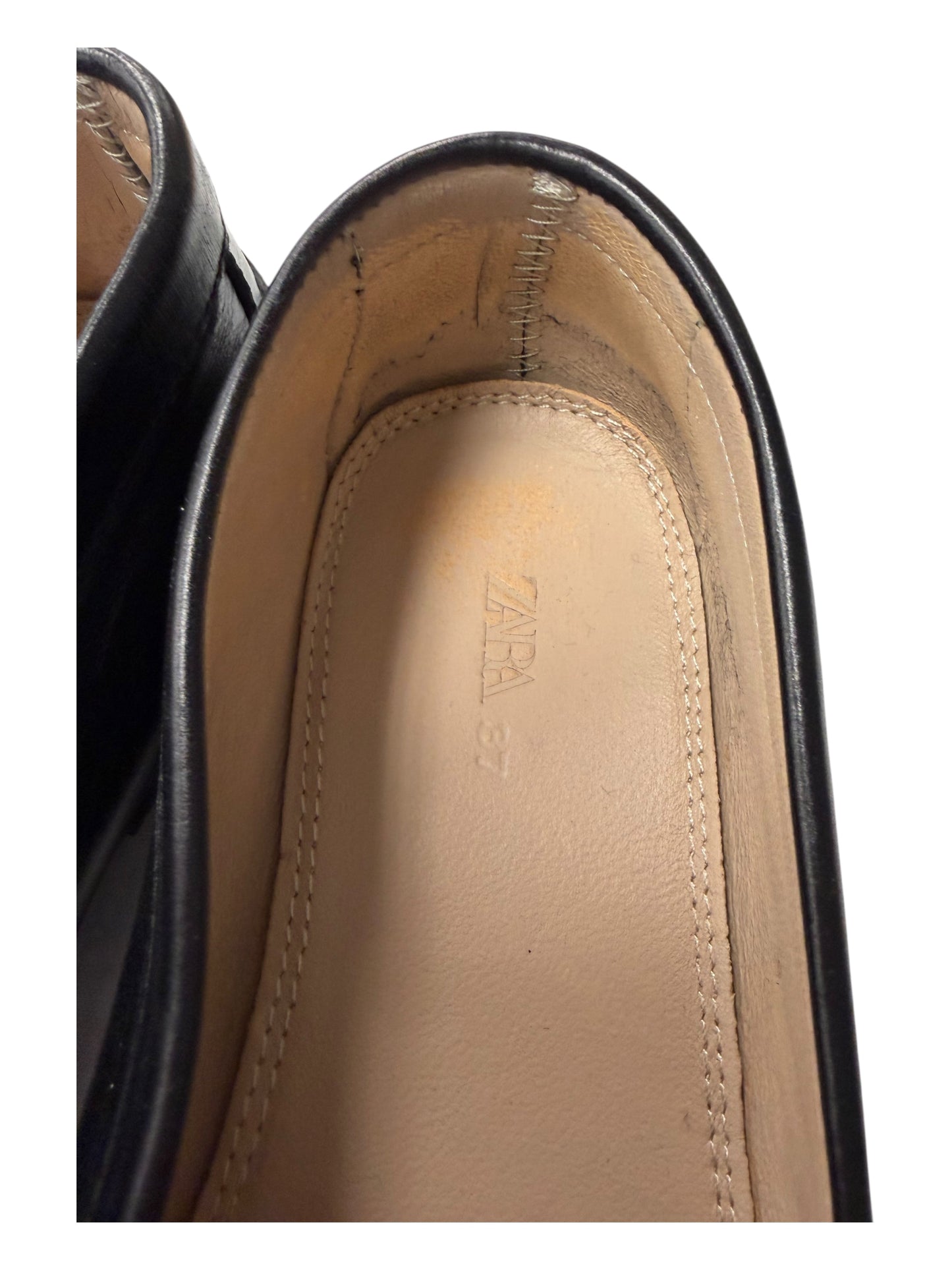Shoes Flats By Zara In Black, Size:6.5