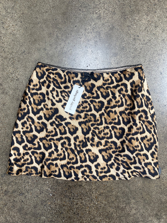 Skirt Mini & Short By Clothes Mentor In Animal Print, Size:M
