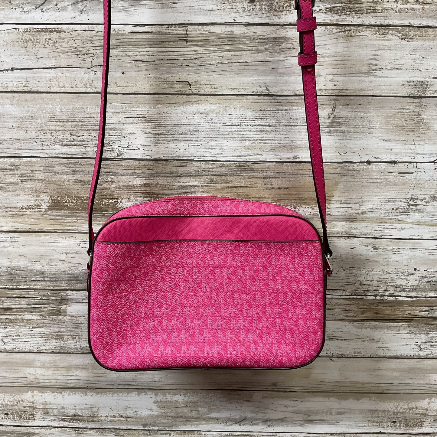 Crossbody Designer By Michael Kors In Pink, Size:Medium