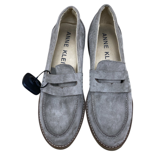 Shoes Flats By Anne Klein In Taupe, Size:8