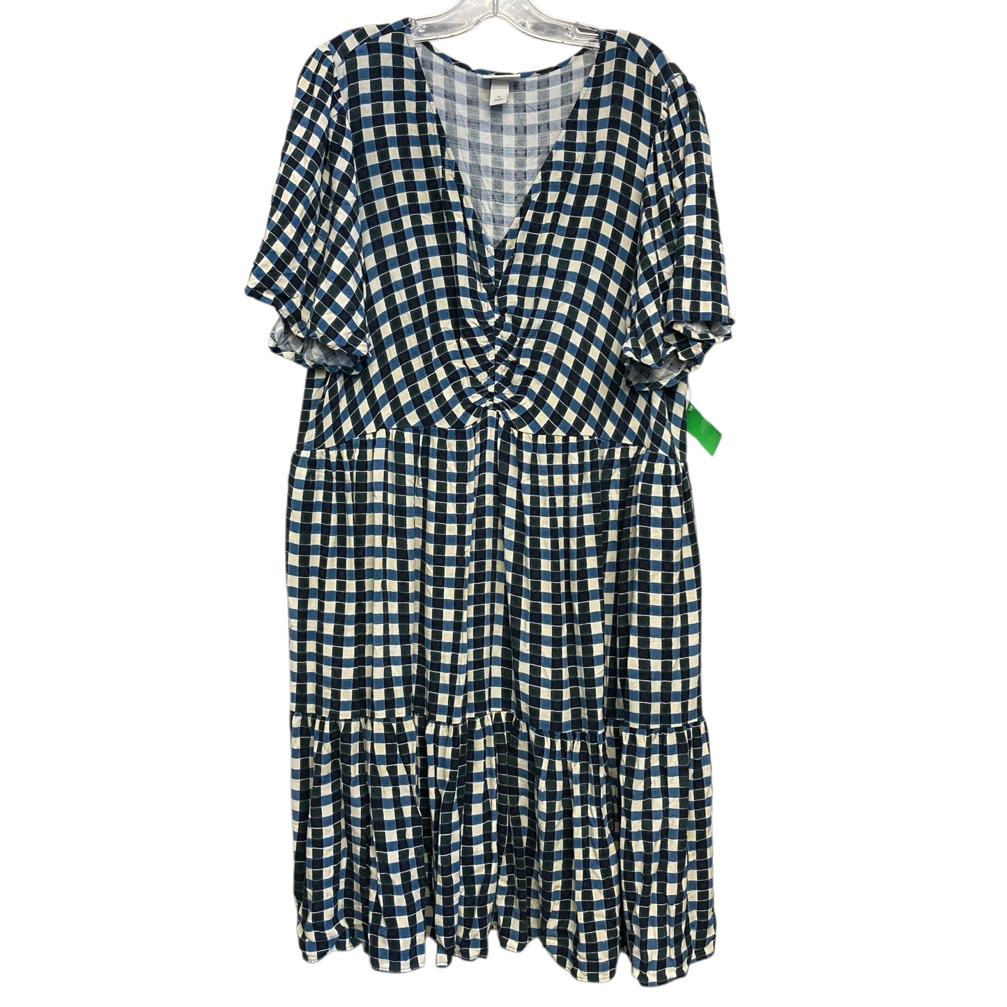 Dress Casual Short By Ava & Viv In Checkered Pattern, Size:1X