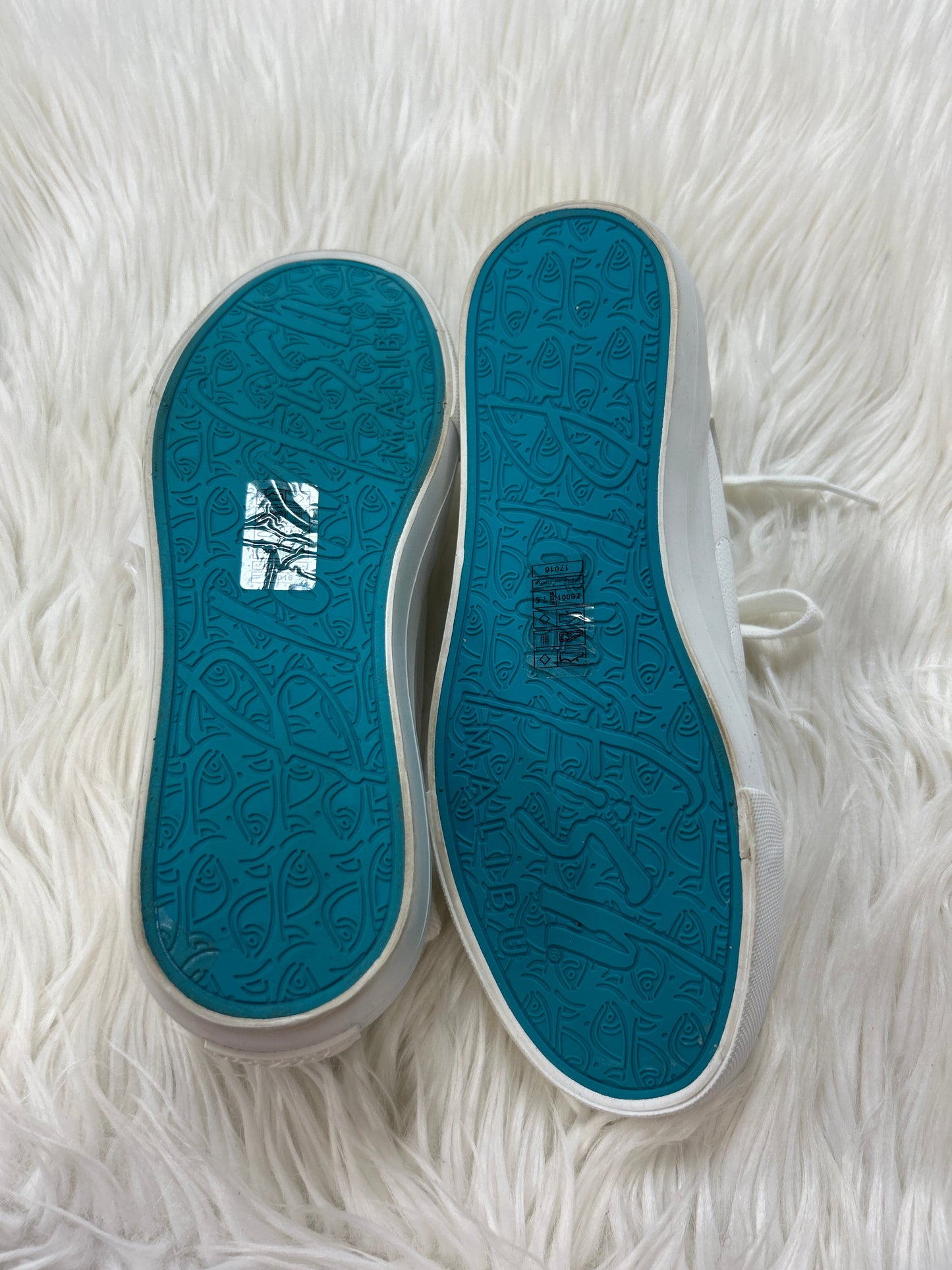 Shoes Sneakers By Blowfish In White, Size:7.5