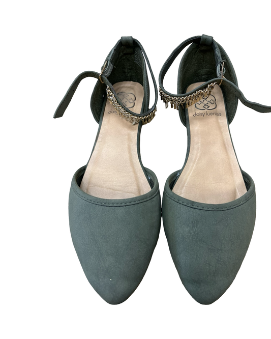 Shoes Flats By Daisy Fuentes In Green, Size:8