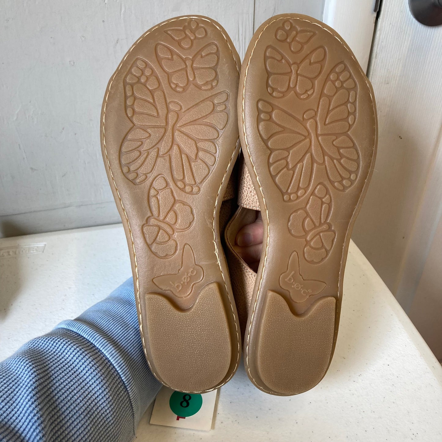 Sandals Flats By Boc In Tan, Size:8