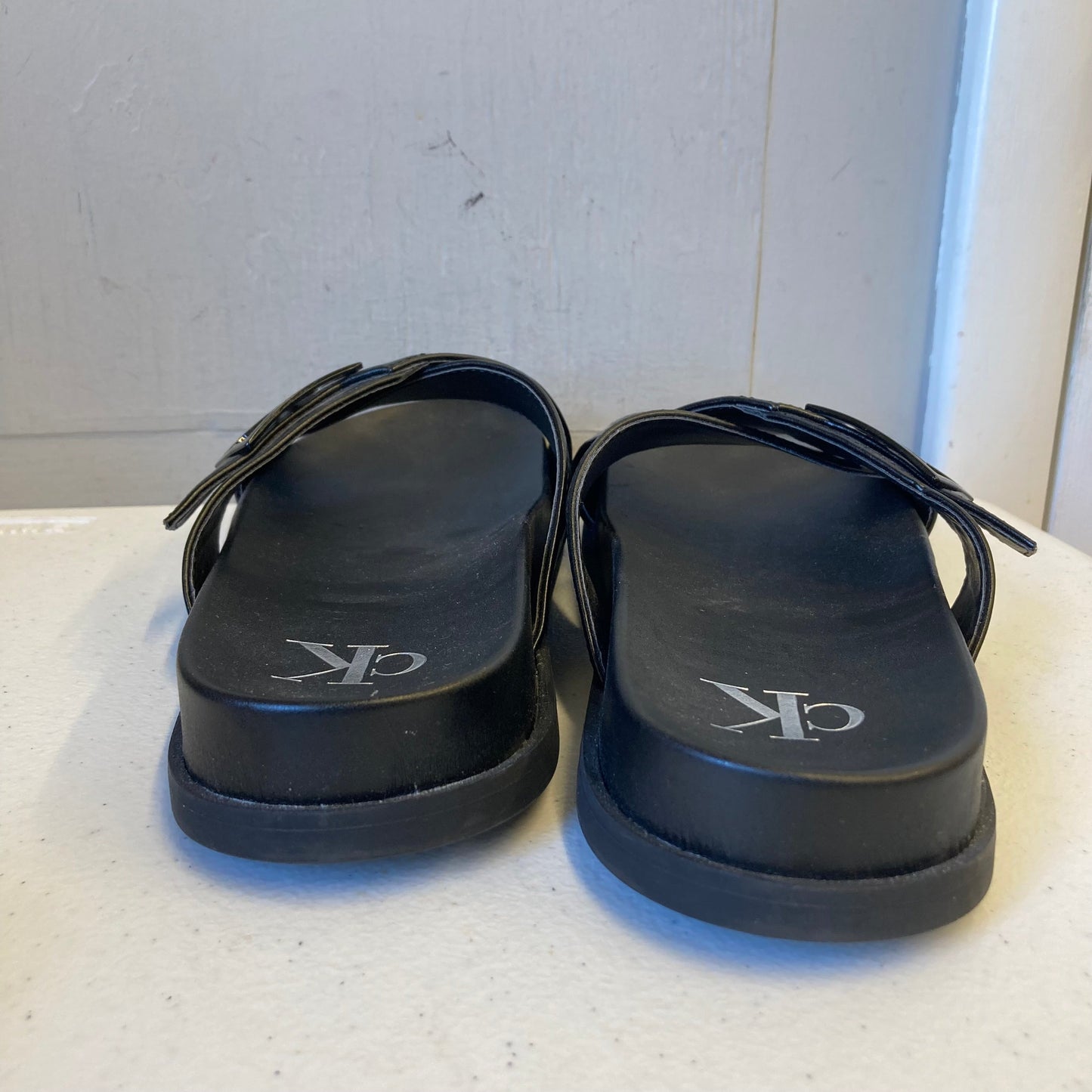 Sandals Flats By Calvin Klein In Black, Size:8