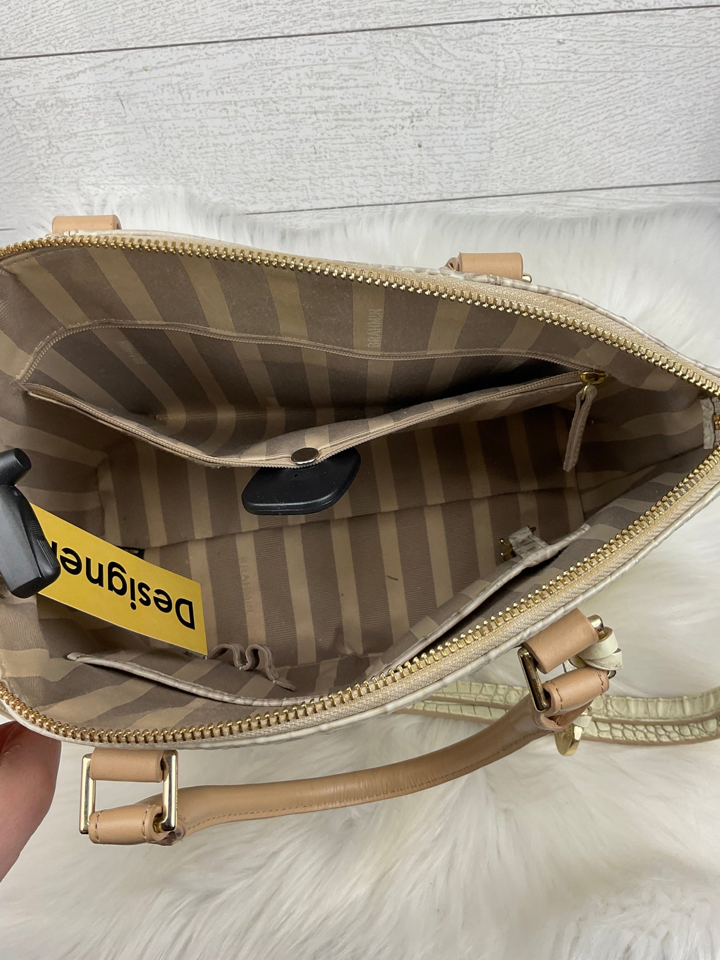 Handbag Designer By Brahmin, Size: Medium