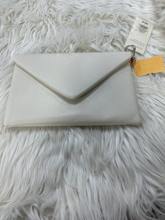 Clutch By A New Day In White, Size:Medium
