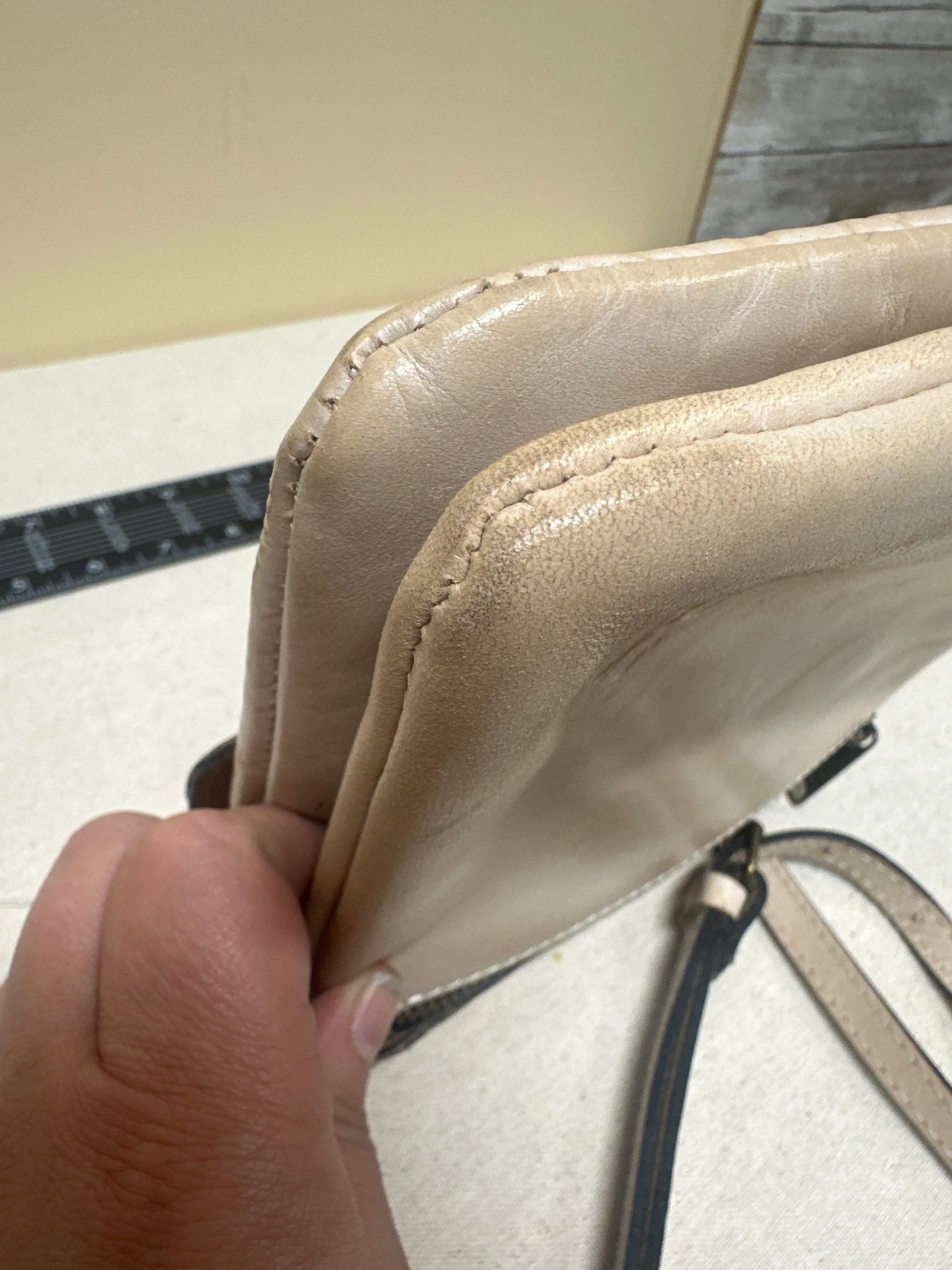 Crossbody Designer By Patricia Nash In Cream, Size:Small