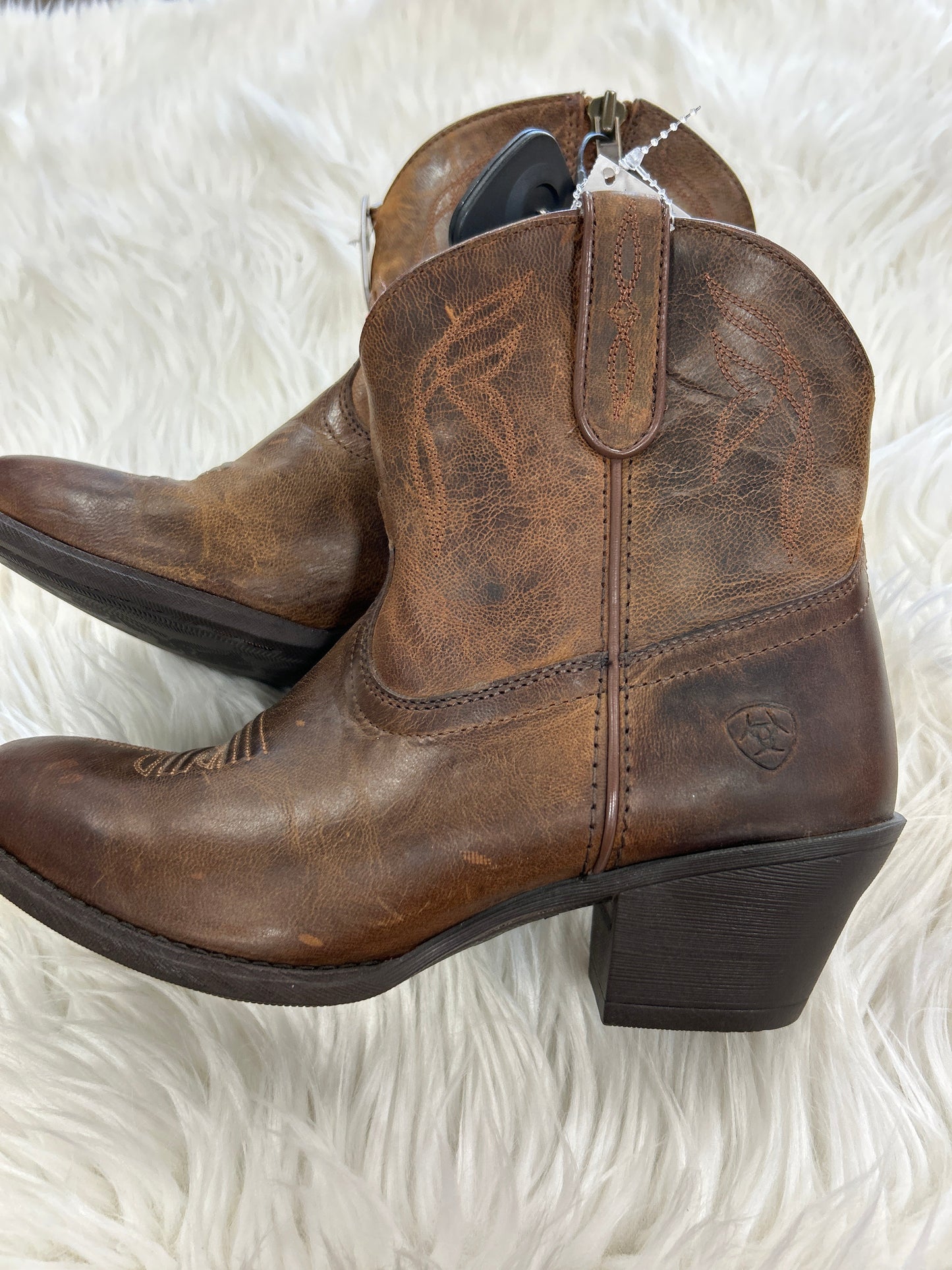 Boots Western By Ariat In Brown, Size:7.5