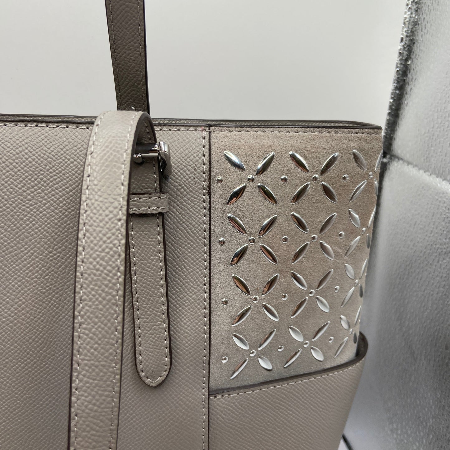 Handbag Designer By Michael By Michael Kors, Size: Large