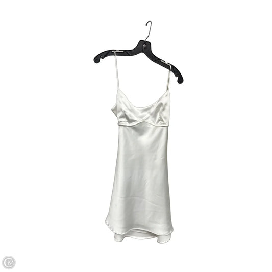 Dress Casual Short By Princess Polly In White, Size: S