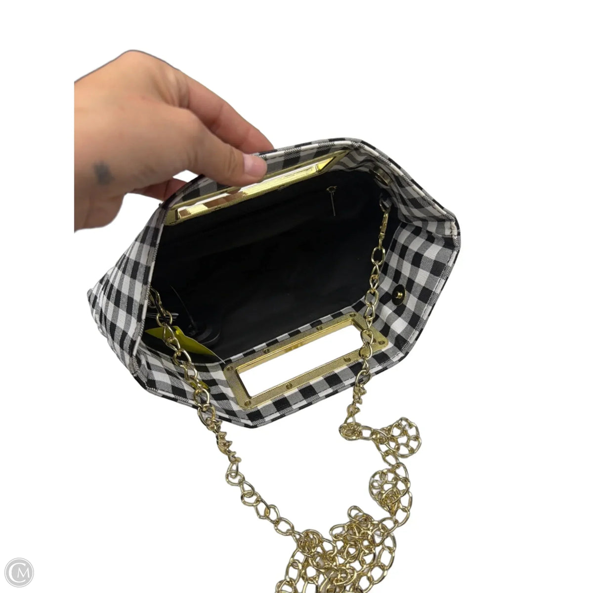 Clutch By Clothes Mentor, Size: Medium