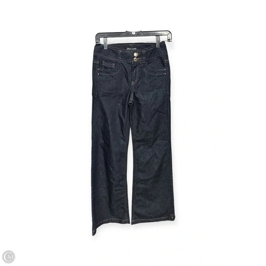 Jeans Flared By Clothes Mentor In Blue Denim, Size: 26