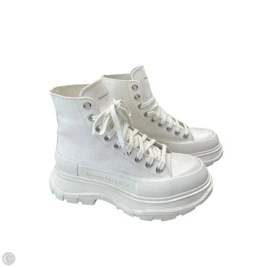 Shoes Luxury Designer By Alexander Mcqueen In White, Size: 8