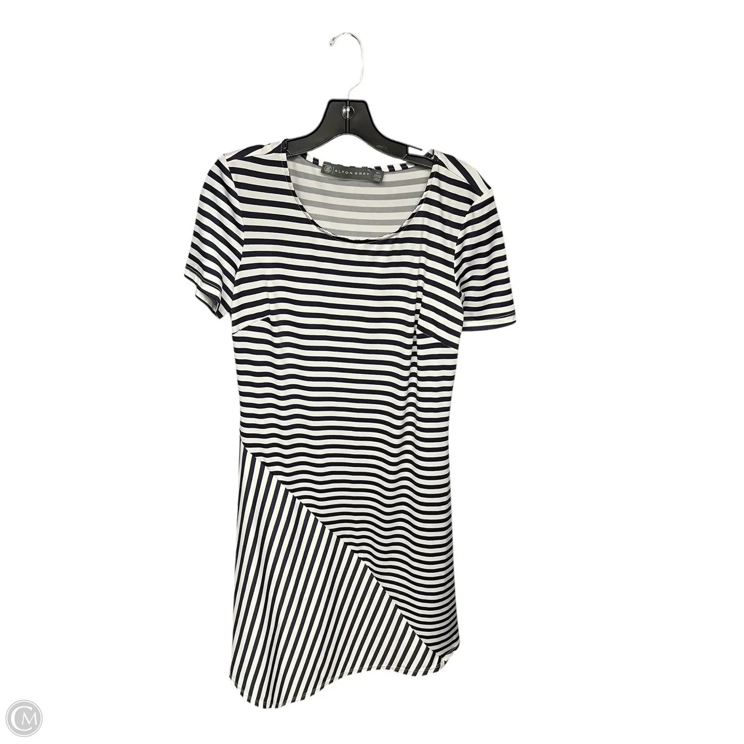 Dress Casual Short By Clothes Mentor In Blue & White, Size: L