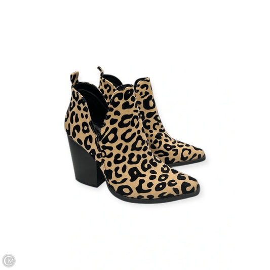 Boots Ankle Heels By Qupid In Animal Print, Size: 6