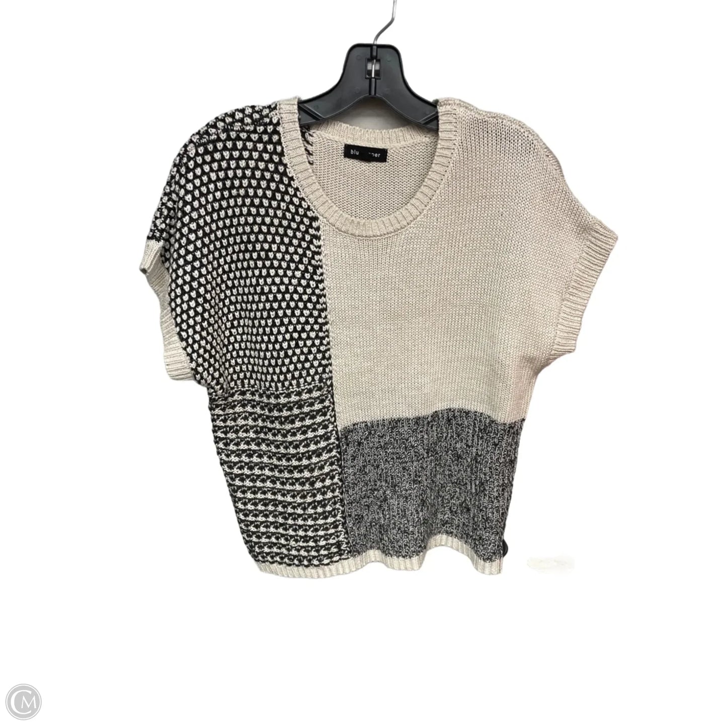 Top Short Sleeve By Blu Pepper In Tan, Size: M