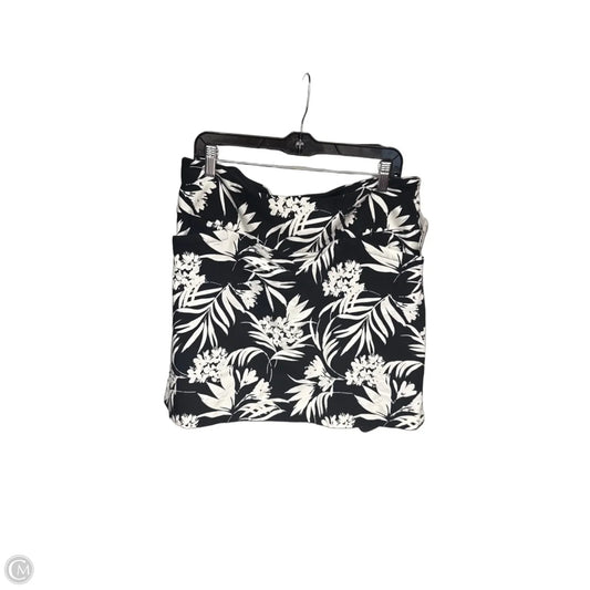 Skort By Sc & Co In Black & White, Size: Xl
