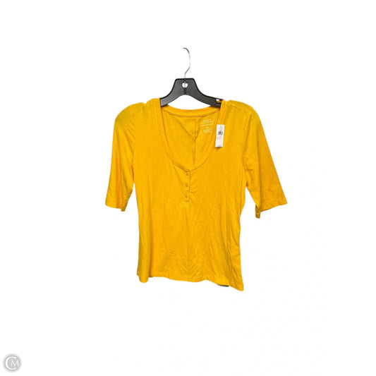Top Short Sleeve By Banana Republic In Yellow, Size: S