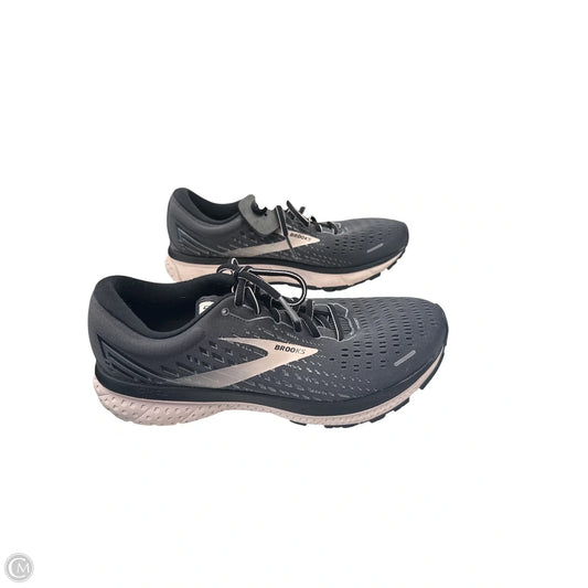 Shoes Athletic By Brooks In Grey, Size: 9.5