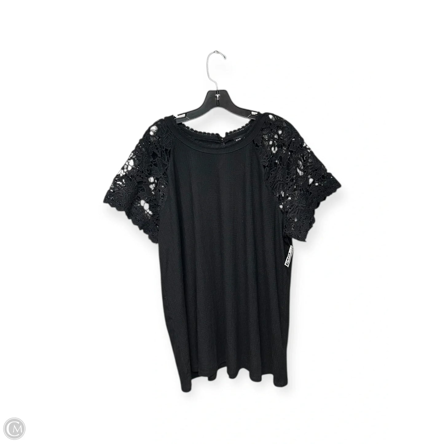 Top Short Sleeve By Torrid In Black, Size: 3x