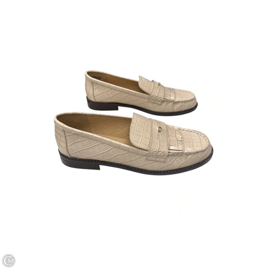 Shoes Flats By Ann Taylor In Ivory, Size: 8.5