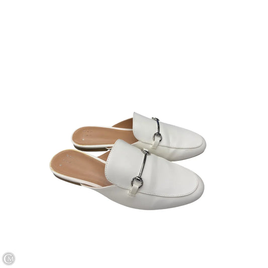 Shoes Flats By A New Day In Silver & White, Size: 7.5