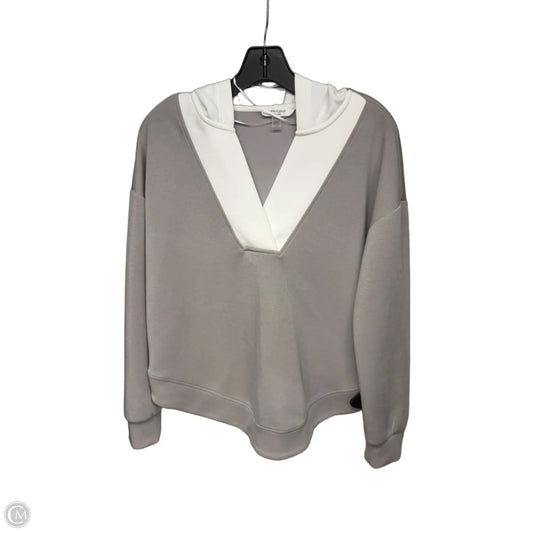 Sweatshirt Hoodie By Cable And Gauge In Grey & White, Size: M