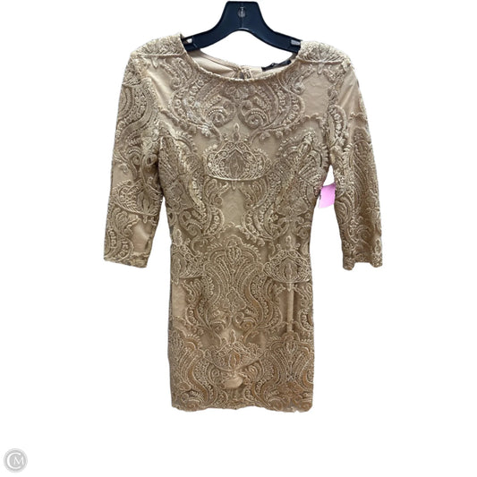 Dress Casual Short By Clothes Mentor In Gold, Size: 10