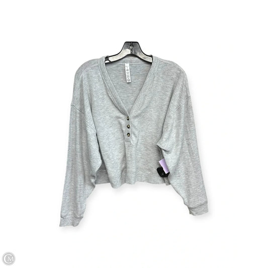 Top Long Sleeve By Alo In Grey, Size: S