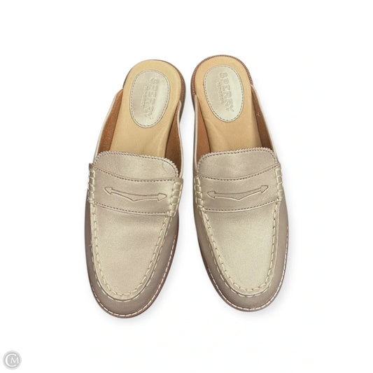 Shoes Flats By Sperry In Gold, Size: 6