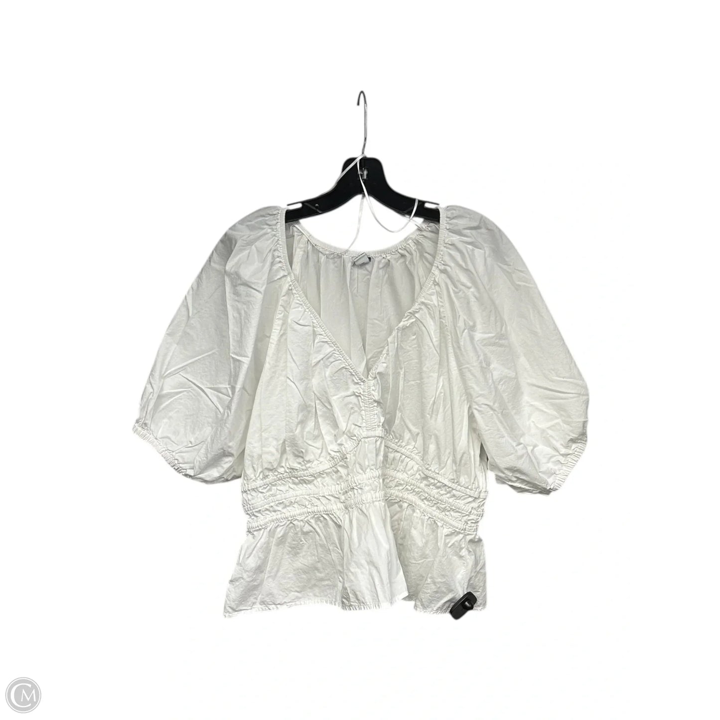 Top Short Sleeve By Old Navy In White, Size: Xl