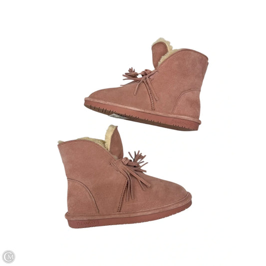 Boots Ankle Flats By Bearpaw In Pink, Size: 8