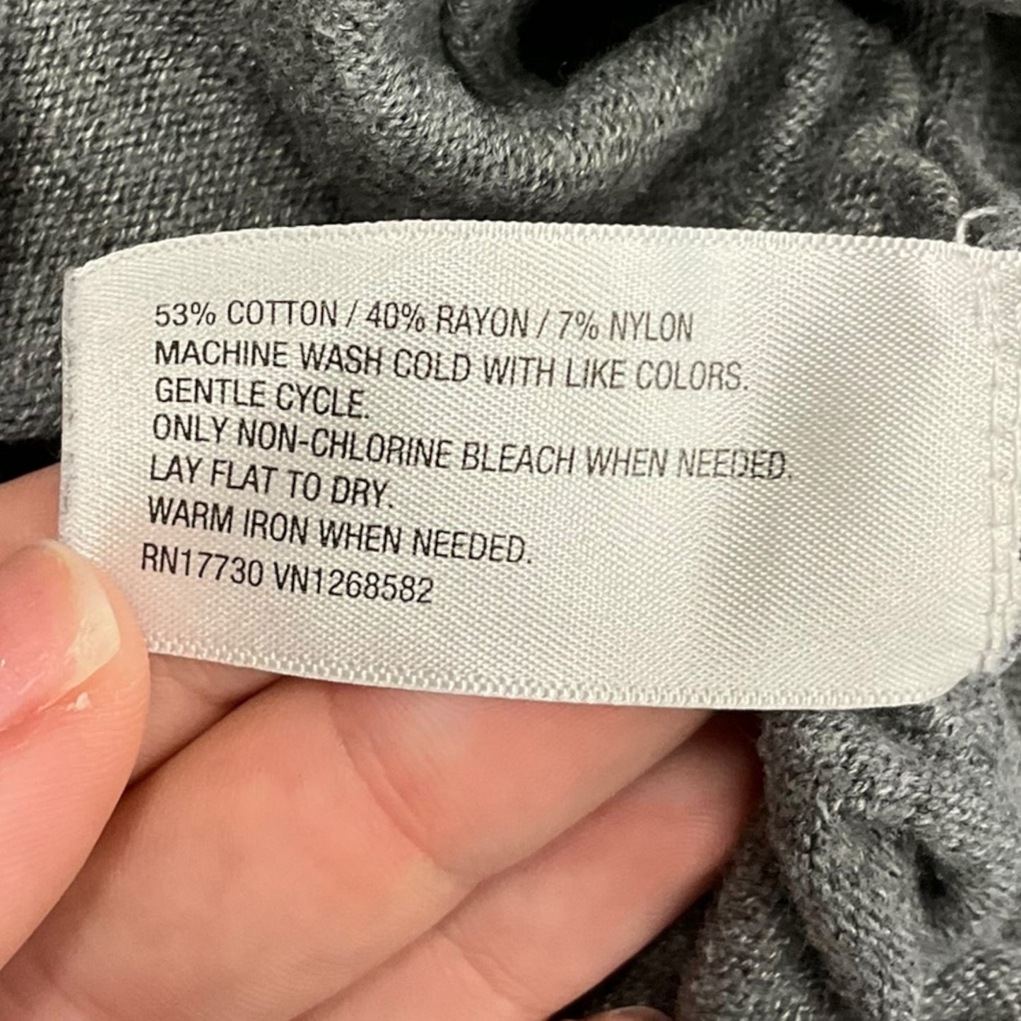 Mat Sweater Cardigan By Liz Lange Maternity, Size: M