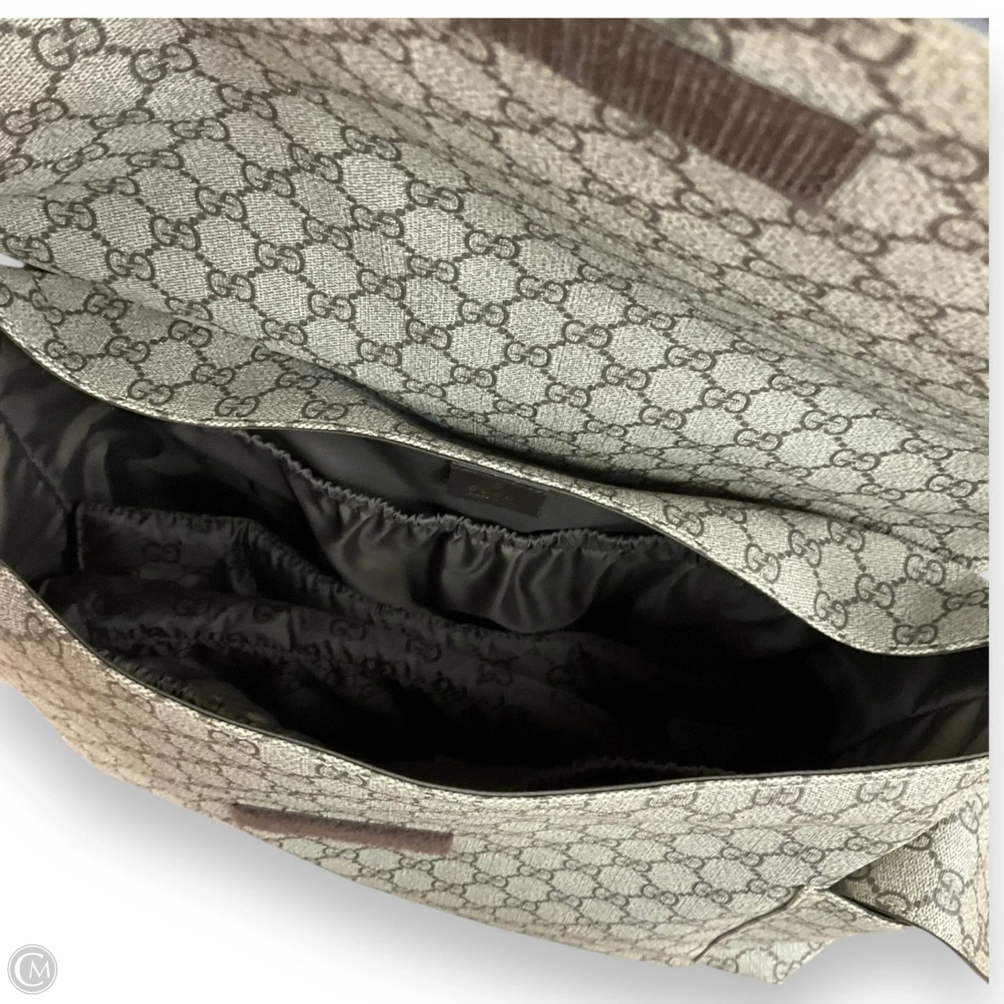 Diaper Bag Luxury Designer By Gucci, Size: Large