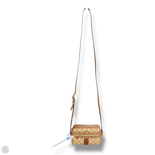 Crossbody Luxury Designer By Gucci, Size: Small