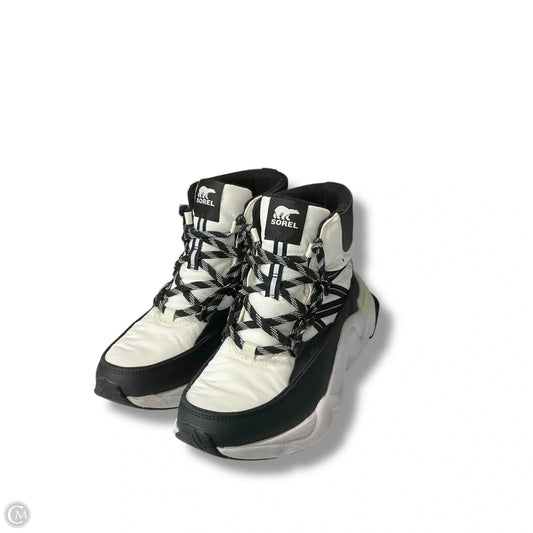 Boots Ankle Flats By Sorel In Black & White, Size: 10