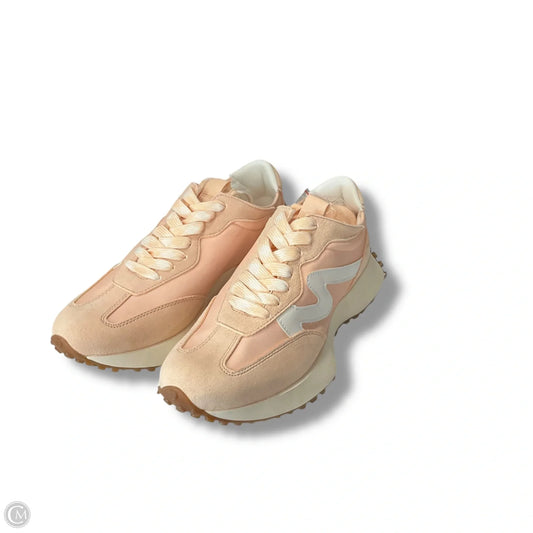 Shoes Sneakers By Steve Madden In Peach, Size: 10