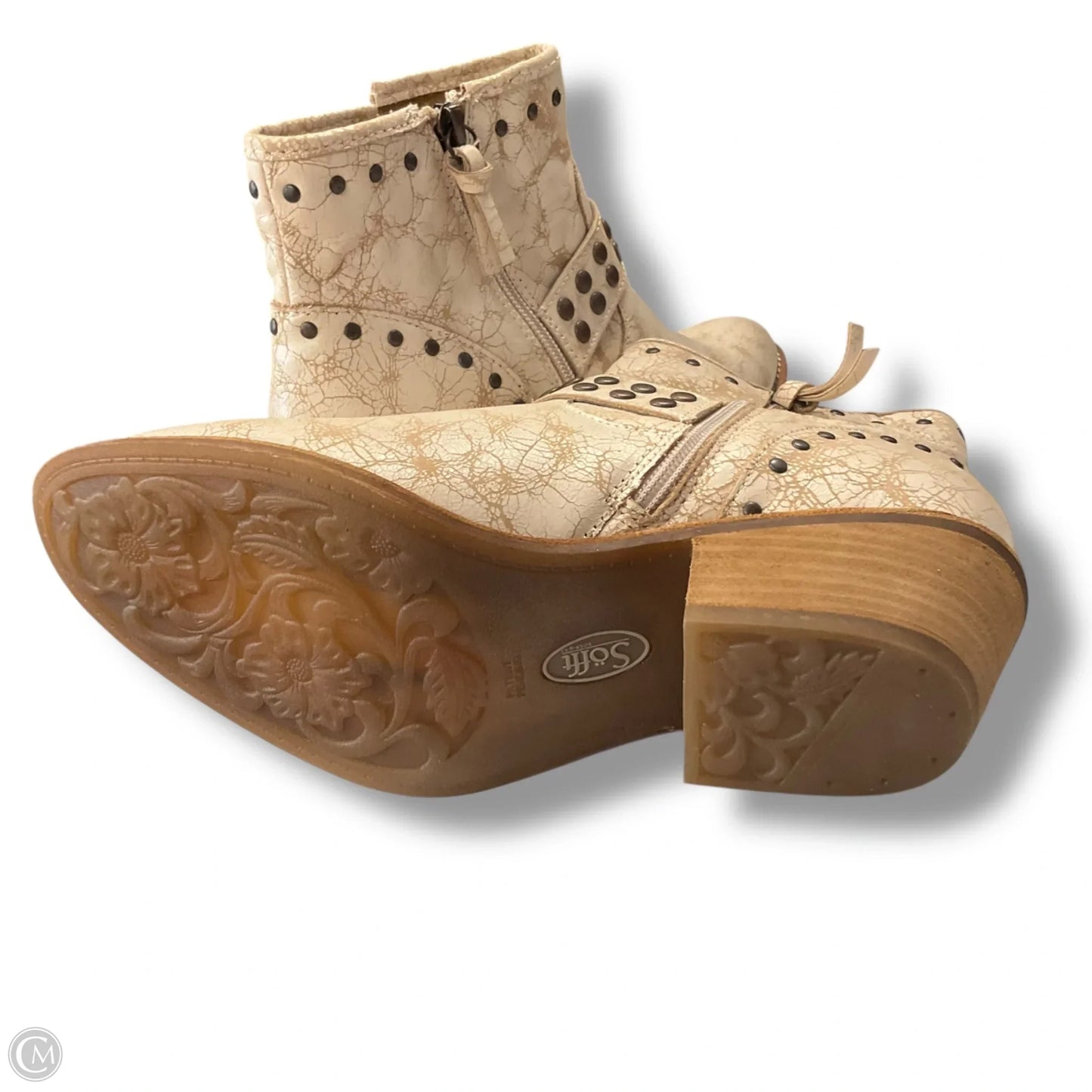 Boots Ankle Flats By Sofft In Cream, Size: 9