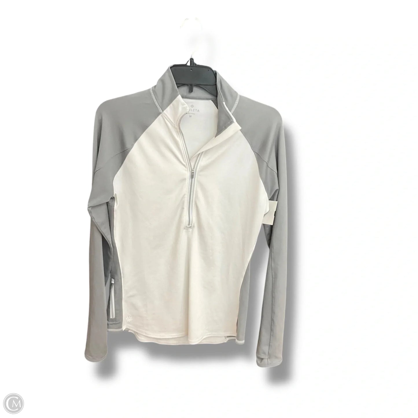 Athletic Top Long Sleeve Collar By Athleta In Grey & White, Size: M